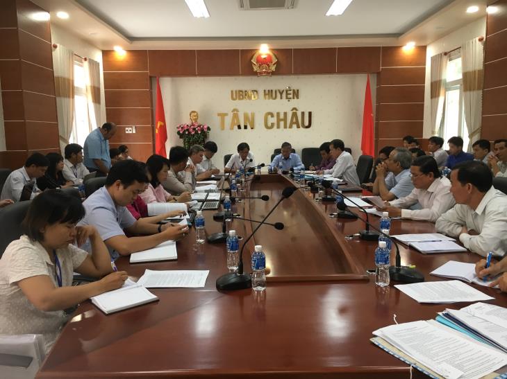 UBND tỉnh Tây Ninh kiểm tra công tác cải cách hành chính năm 2017  trên địa bàn huyện Tân Châu