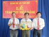 Tân Châu trao tặng Huy hiệu 40 và 50 năm tuổi Đảng
