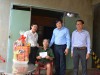 Ông Võ Văn Sớm - Chủ nhiệm Ủy Ban kiểm tra Tỉnh ủy  thăm gia đình chính sách tại huyện Tân Châu