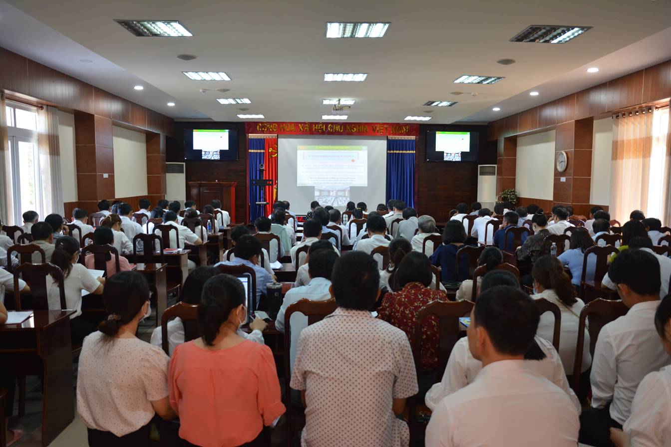 Tân Châu tham dự hội nghị trực tuyến toàn quốc nghiên cứu, học tập, quán triệt Nghị quyết Hội nghị lần thứ 6 Ban chấp hành Trung ương Đảng khóa XIII