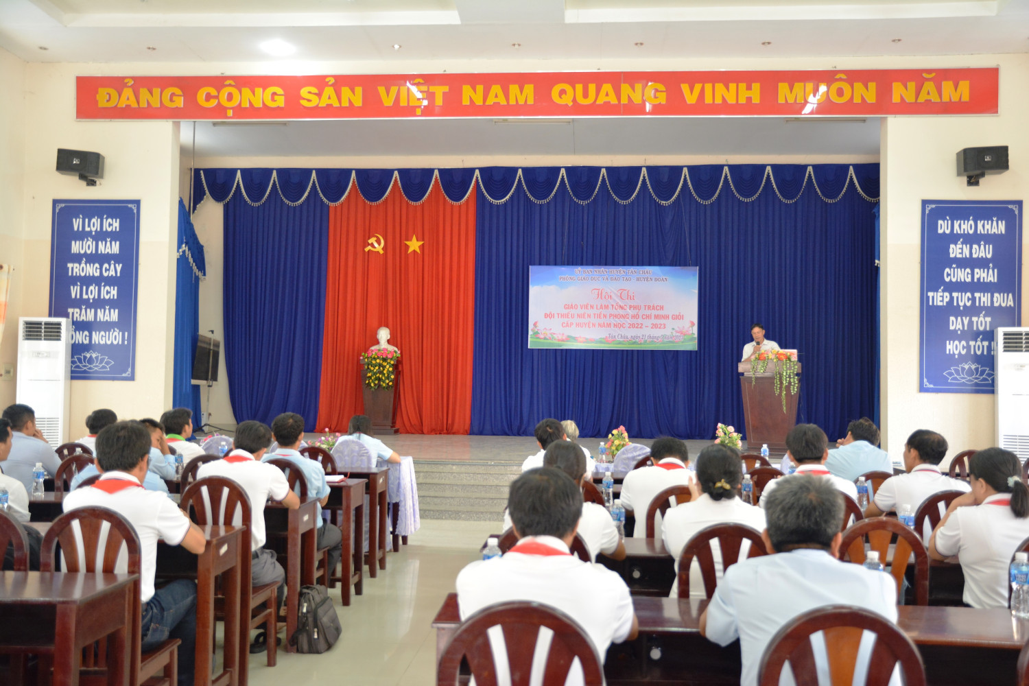 Phòng Giáo dục và Đào tạo huyện Tân Châu tổ chức hội thi giáo viên làm tổng phụ trách đội giỏi nam học 2022-2023